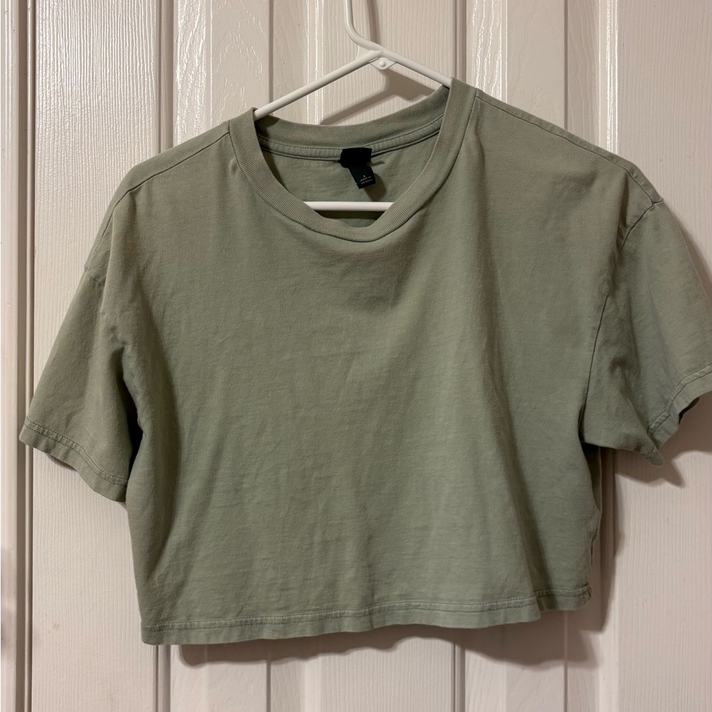 Wild Fable Sage Green Women's Short Sleeve Tee
